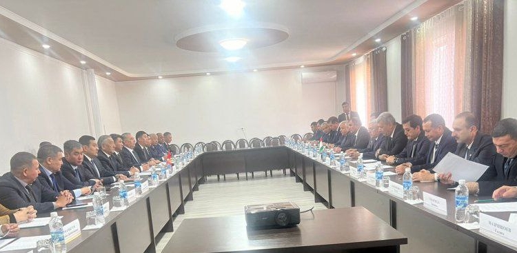 В Баткене завершилась встреча рабочих групп по демаркации таджикско-кыргызской границы