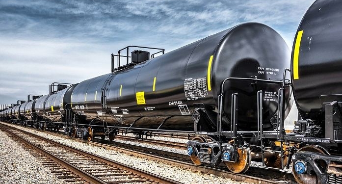 Импорт нефтепродуктов в Таджикистан вырос на 17,3%