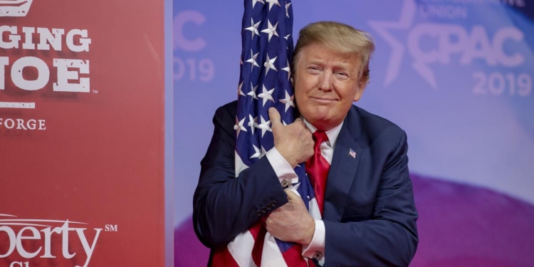 В США прекращены два дела против Дональда Трампа