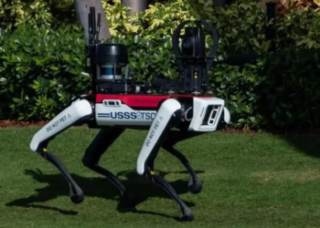 Резиденцию Трампа в Мар-а-Лаго начали охранять роботы Boston Dynamics