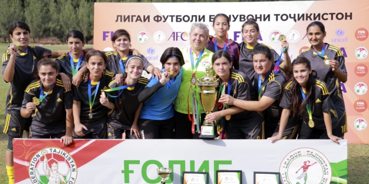 «Душанбе» – пятикратный чемпион Таджикистана среди женских футбольных команд