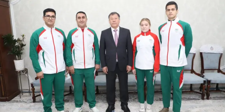 Таджикские пловцы примут участие в 17-м Чемпионате мира по плаванию