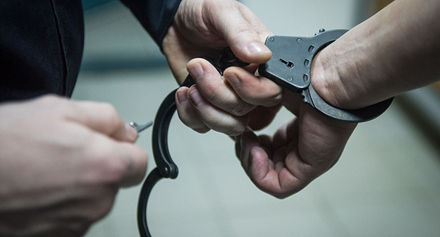 В Таджикистане возбуждены дела против уклонистов от службы