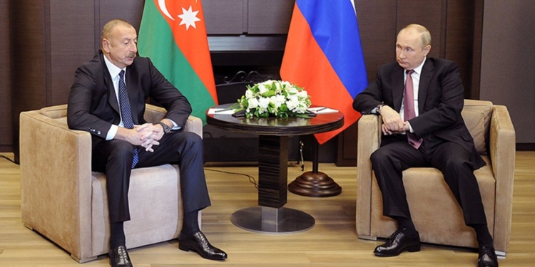 Путин извинился перед Алиевым за «инцидент» с самолетом Azerbaijan Airlines