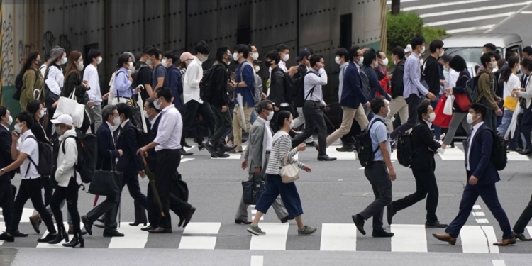 Токио вводит четырехдневную рабочую неделю для муниципальных служащих