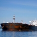 Двенадцать стран будут вместе бороться с «теневым флотом» РФ