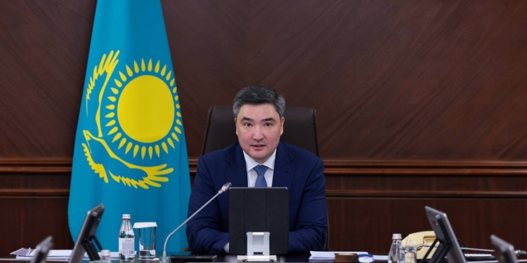 Премьер-министр Казахстана поддержал решение о едином часовом поясе