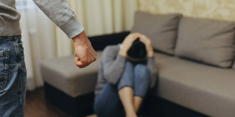 26-летний истравшанец обвиняется в доведении супруги до самоубийства