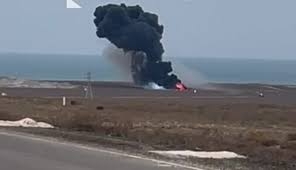 В казахстанском Актау упал пассажирский самолёт, выполнявший рейс  Баку-Грозный