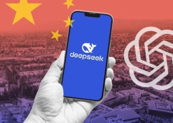 Китайский чат-бот DeepSeek обрушил акции американских технологических гигантов на 1 трлн долларов