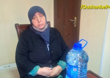В Душанбе задержана женщина за занятия гаданием и колдовством