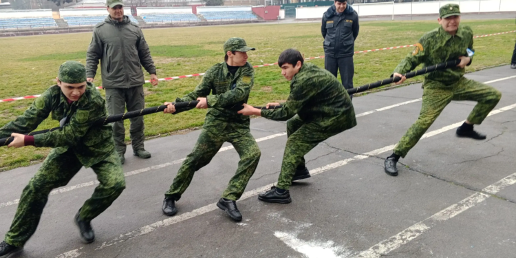 В Душанбе прошли военно-спортивные соревнования «Ватанпарвар»