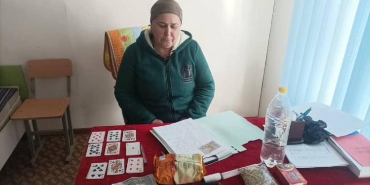 В Хатлонской области задержаны три женщины за гадание и колдовство
