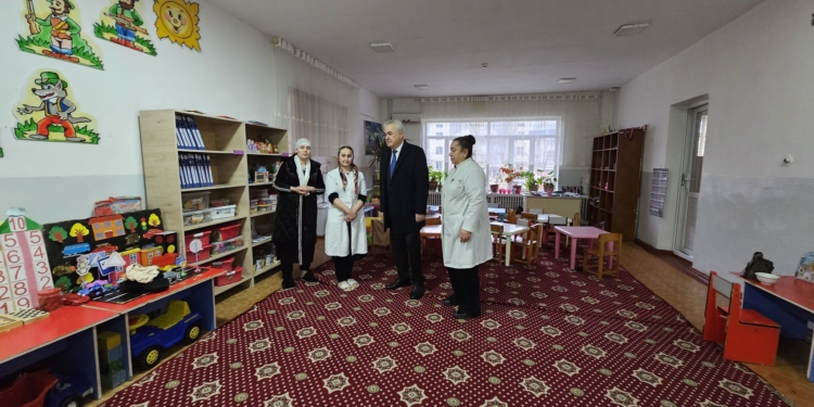 Воспитатели бездействуют, заведующие отсутствуют: проверки в детсадах Душанбе