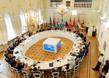 Международный дискуссионный клуб «Диалог» продолжает свою работу