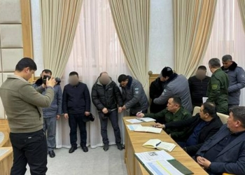 В Самарканде семерых энергетиков задержали прямо на антикоррупционном совещании
