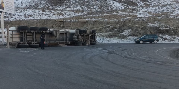 Авария на 130 километре дороги Душанбе — Чанок