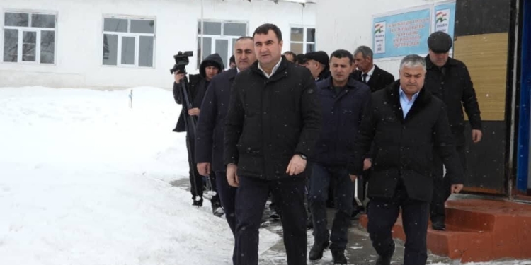 В Шугнане проверили ход строительных работ в долине Гунд