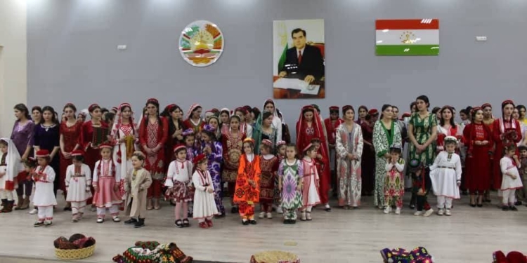 В ГБАО подвели итоги фестиваля «Сад ранги чакан»