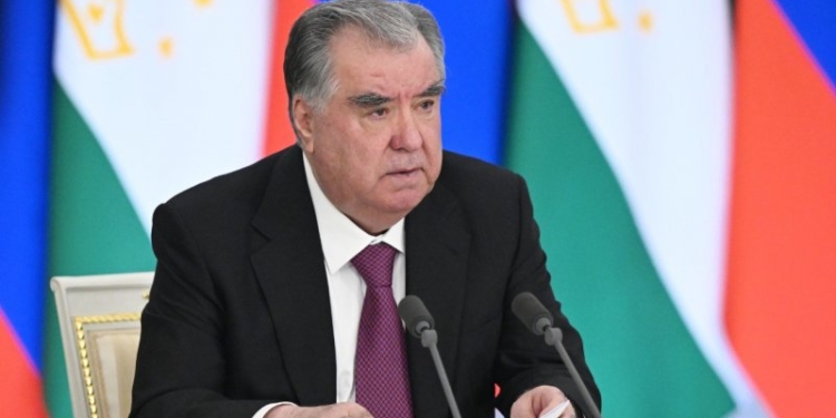 Заявления Эмомали Рахмона перед прессой по итогам официального визита в Российскую Федерацию