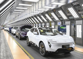 В Китае производство и продажи NEV-автомобилей выросли в феврале 2025 года