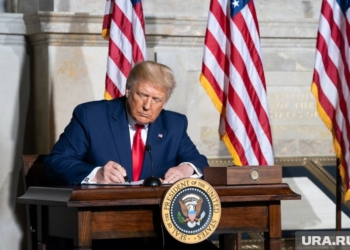 Трамп подпишет указ о признании английского языка официальным в США
