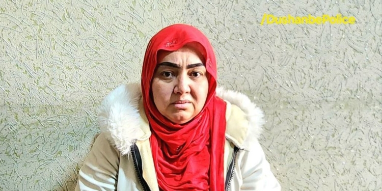 Жительницу Душанбе задержали за гадание и колдовство