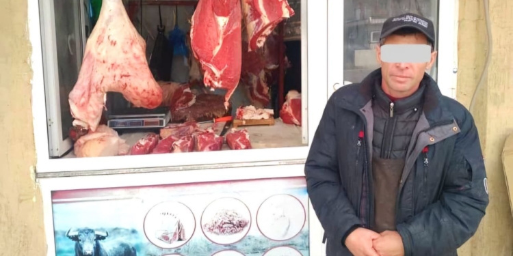 В Душанбе выявлены продавцы, завышавшие цены на мясо