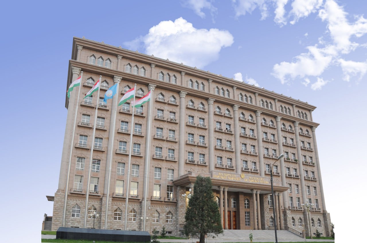 Таджикистан приветствует соглашение о мире между Азербайджаном и Арменией