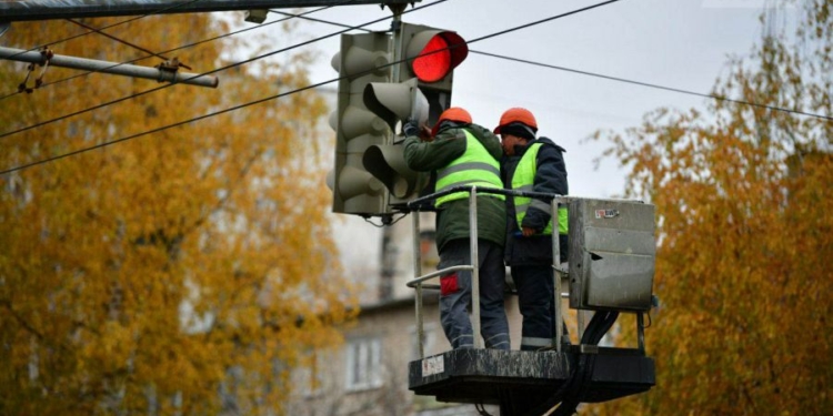В Душанбе 8 и 9 марта отключат светофоры на ряде улиц из-за ремонтных работ