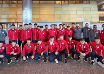 Юношеская сборная Таджикистана (U-17) отправилась на тренировочный сбор в Катар