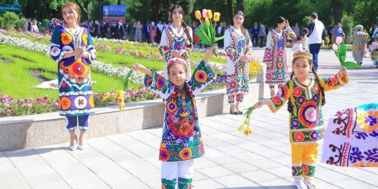 Хатлонская область заняла второе место в республиканском конкурсе «Сайри гули лола»