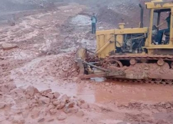 В Таджикистане сохраняется опасность схода селей: за сутки зафиксированы подтопления и блокировка дорог