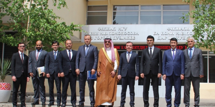 Посол Саудовской Аравии посетил филиал МГУ в Душанбе