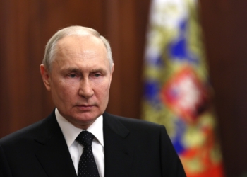 Путин объявил перемирие в Украине