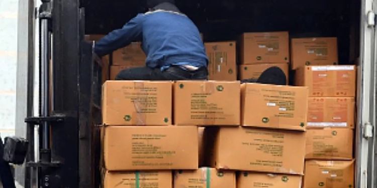 В Душанбе злоумышленники похитили продукты питания на сумму более 324 тысяч сомони