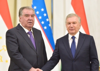 Президенты Таджикистана и Узбекистана обсудили сотрудничество на саммите в Самарканде