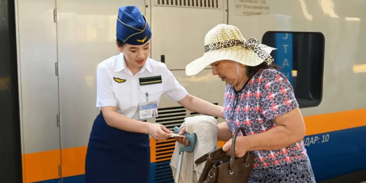 “Женское купе“ появится еще в одном поезде в Казахстане