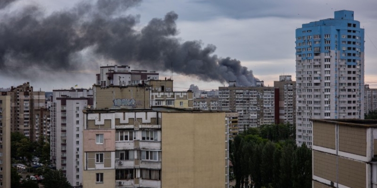 Украина и ЕС потребовали от России прекратить огонь для продолжения мирных переговоров