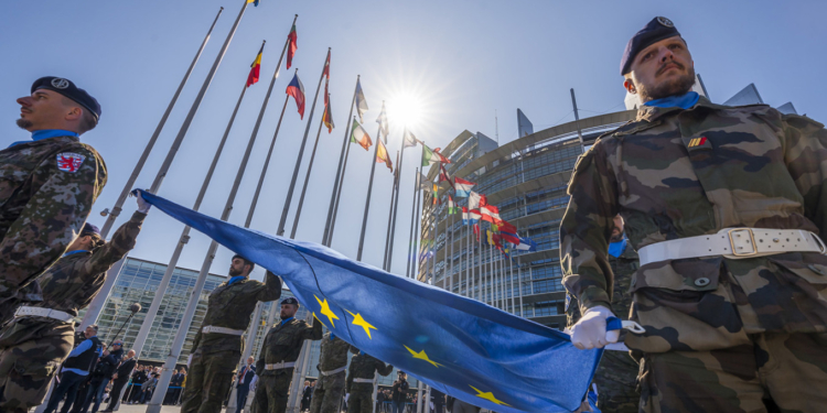 ЕС утвердил новый пакет санкций против России после отказа Путина прекращать огонь в Украине
