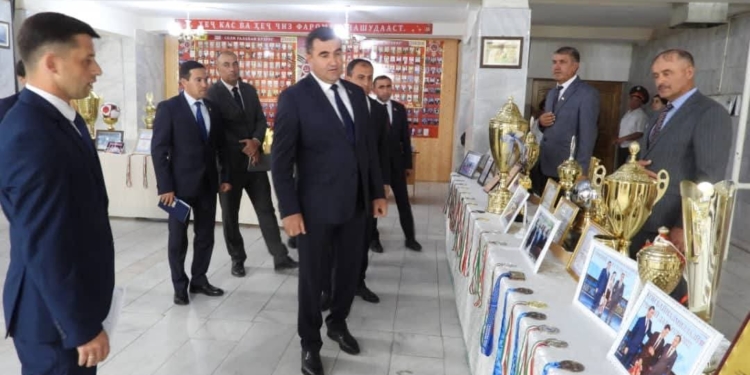 В Хороге прошло заседание Совета по делам молодёжи при председателе ГБАО