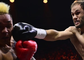 Баходур Усмонов выиграл пояс чемпиона WBA Gold в легком весе
