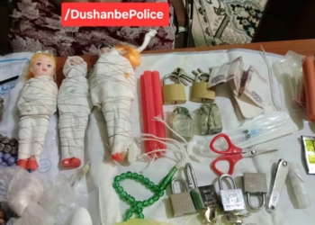 Жительница Душанбе задержана за занятие колдовством и гаданием