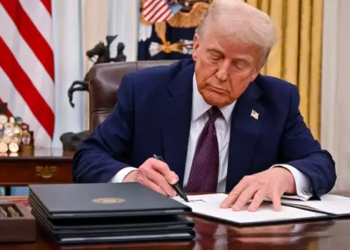 Трамп подписал исторический указ, который потрясет цены на лекарства по всему миру