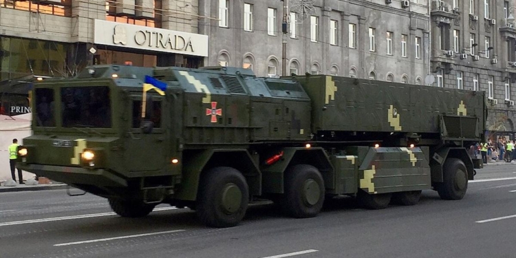 Украина запускает в серийное производство свою первую баллистическую ракету, — СМИ