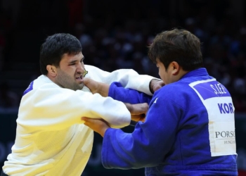Темур Рахимов вышел в 1/8 финала чемпионата мира по дзюдо