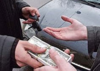 В Душанбе водитель присвоил служебные автомобили и продал их за 270 тысяч сомони
