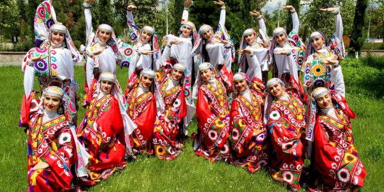 Дни культуры Таджикистана проходят в Москве и Казани