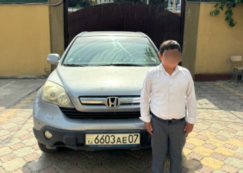 В Душанбе 10-летний мальчик задержан за вождение автомобиля