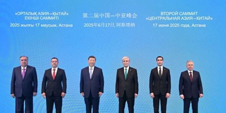 Эмомали Рахмон выступил на саммите «Центральная Азия – Китай» в Астане